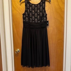 Elegant Black Lace Dress—size 8